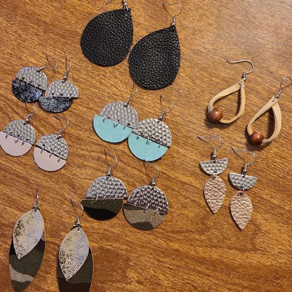 Leather earrings